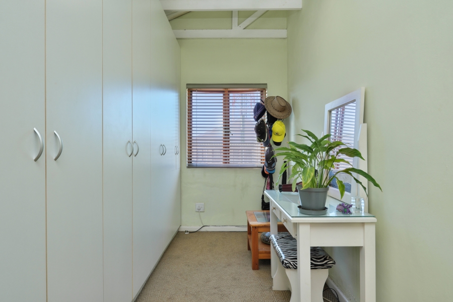 1 Bedroom Property for Sale in Charlo Eastern Cape